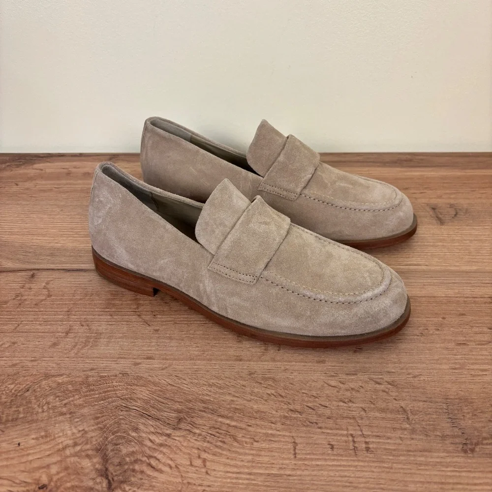VINCE Montebello Suede Loafer Sand Trail Tan Brown Men Size 7 Slip On Apron Toe